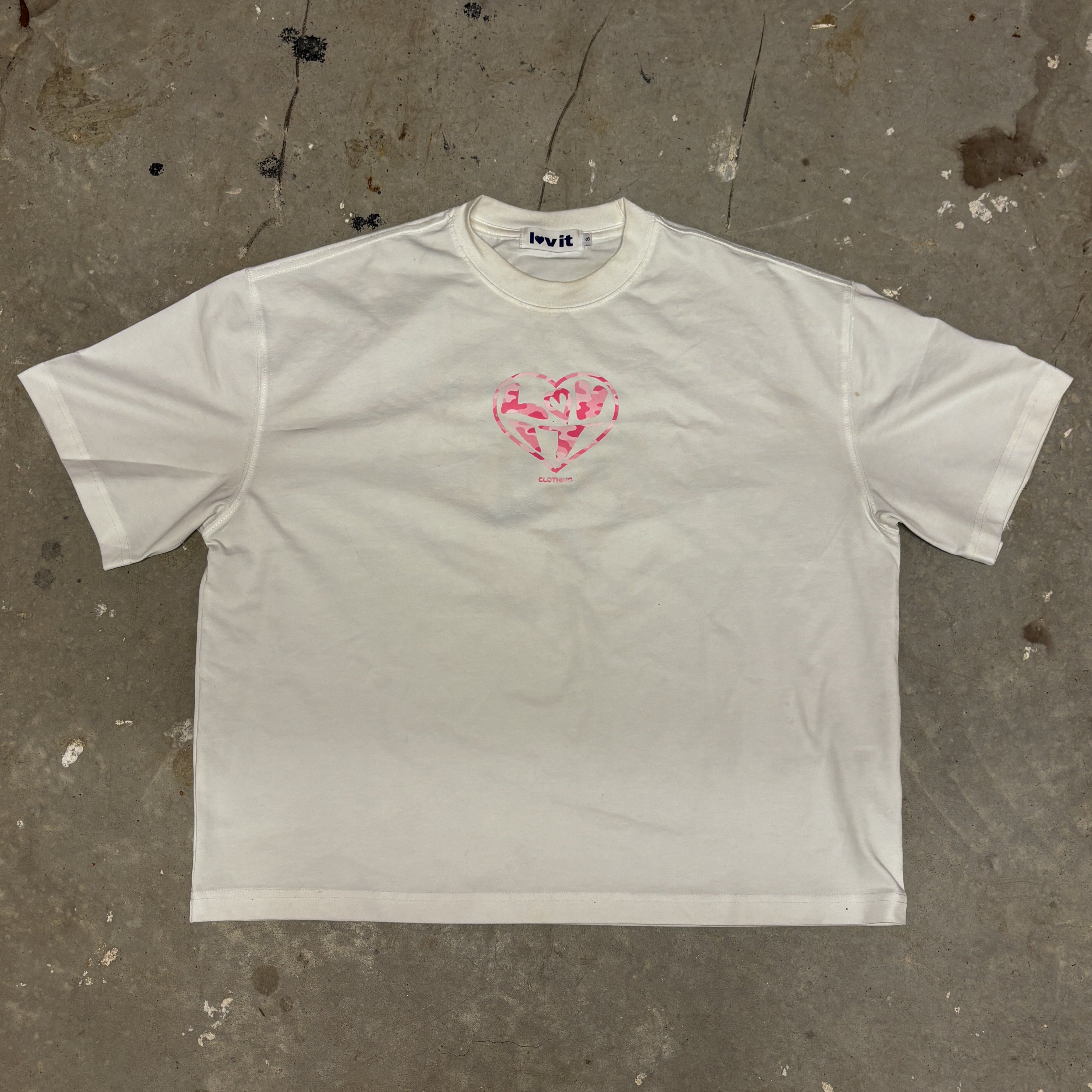 the pink heart tee.